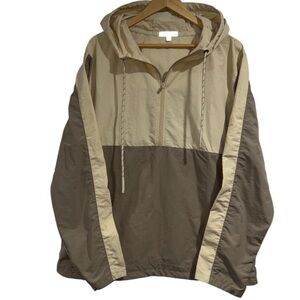 Tasc pullover jacket large Men's Two-Tone Hooded neutral zip up hoodie like new